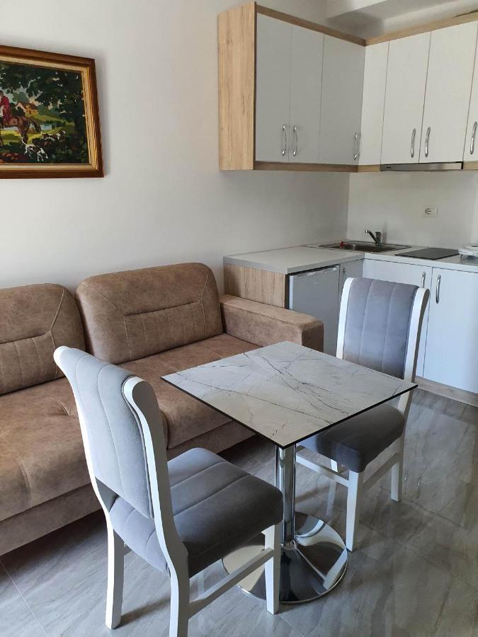Ferienwohnung The Sunset View Sarandë Exterior foto