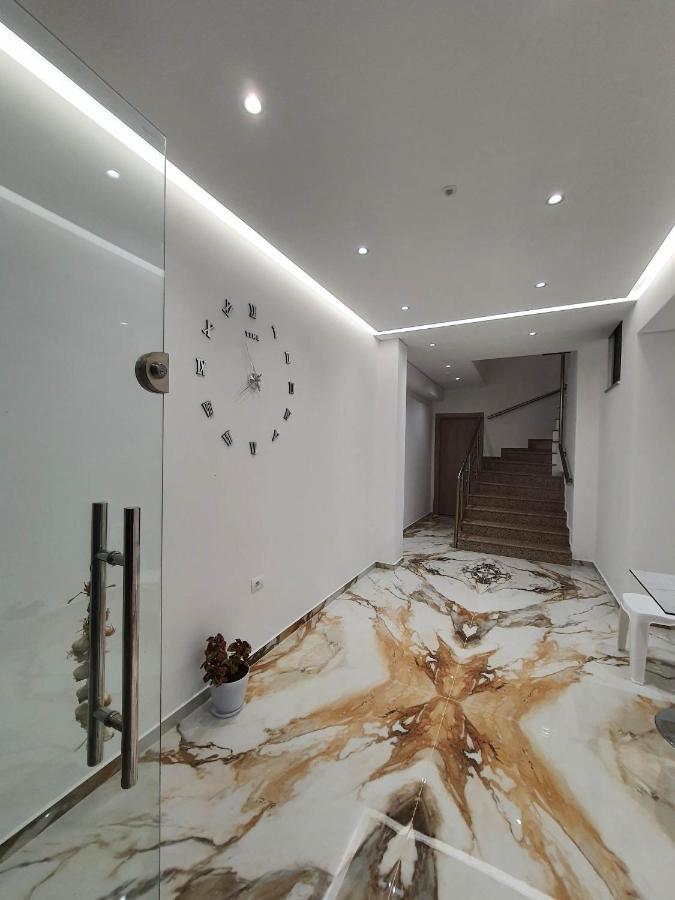 Ferienwohnung The Sunset View Sarandë Exterior foto