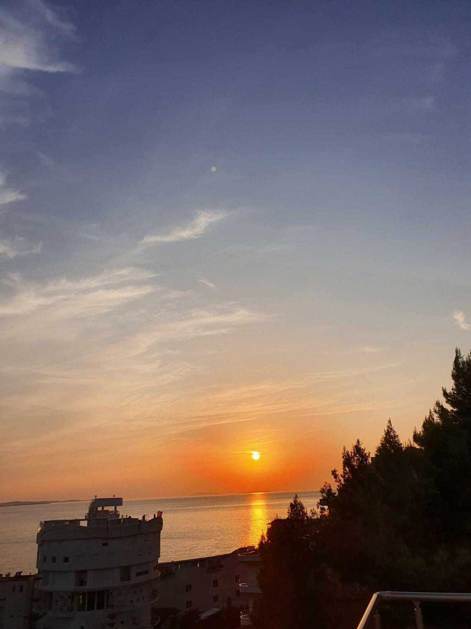 Ferienwohnung The Sunset View Sarandë Exterior foto